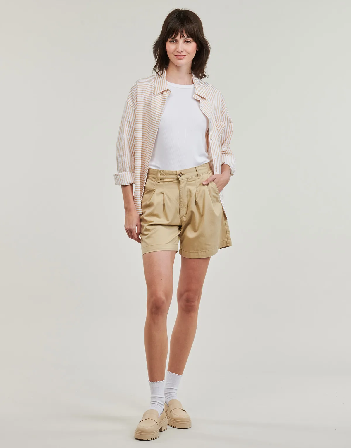 PLEATED TROUSER SHORT Lightweight