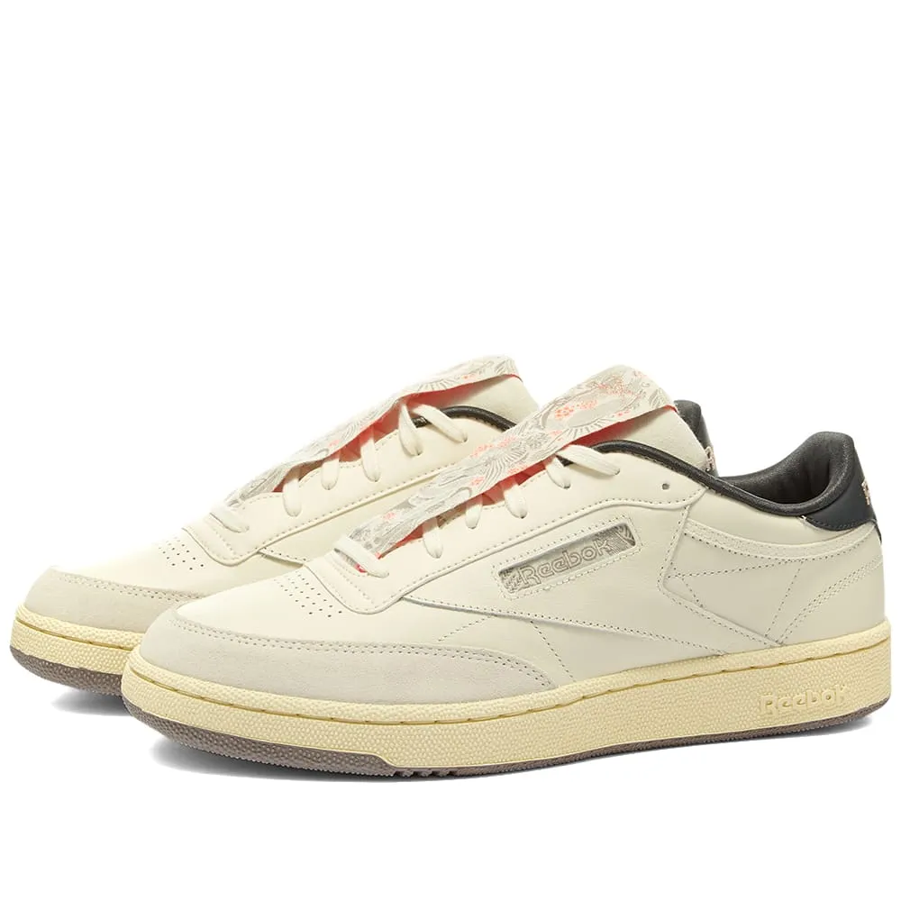 Reebok Club C 85White, Pale Yellow & Bronze