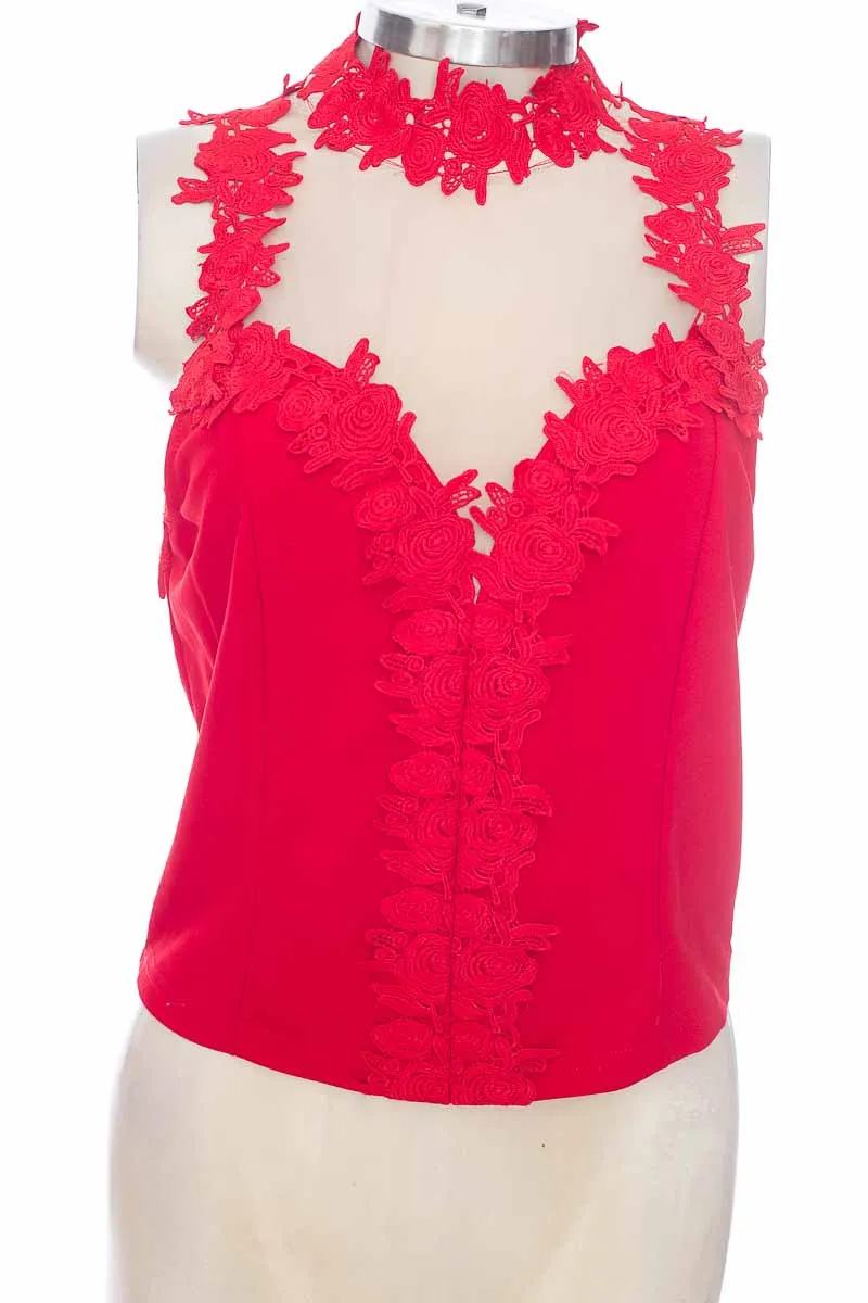 Top / Camiseta color Rojo - TOPS